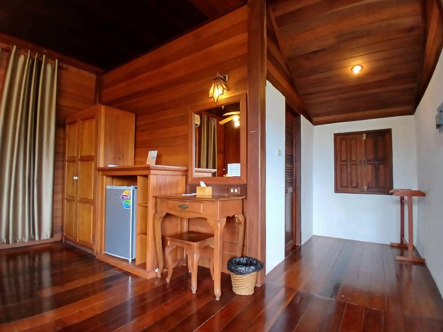 ラマイビーチSamui Wooden Hillアパートメント エクステリア 写真
